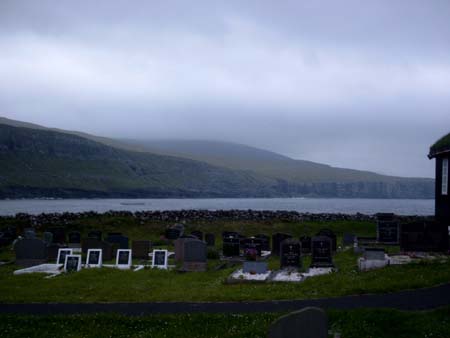 Færøerne 165 Sandoy Kirkegård