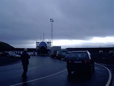 Færøerne 214 Færgen til Skopun