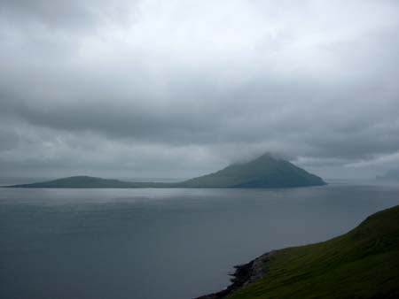 Færøerne 333  Streymoy Nororadalur mod Koltur
